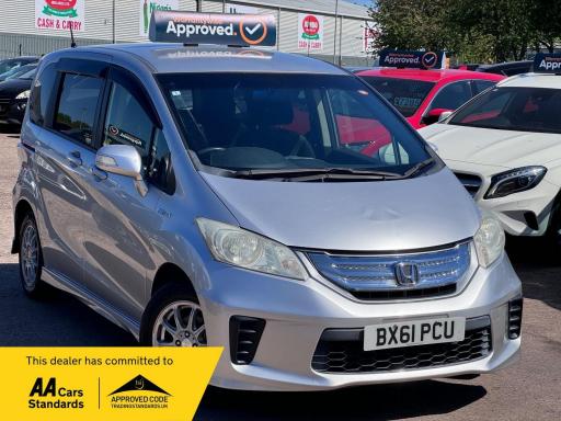 2012 FREED 1.5 PETROL HYBRID AUTOMATIC 7 SEATS PRICE 5,975 YEAR 2012 61 REG... photo